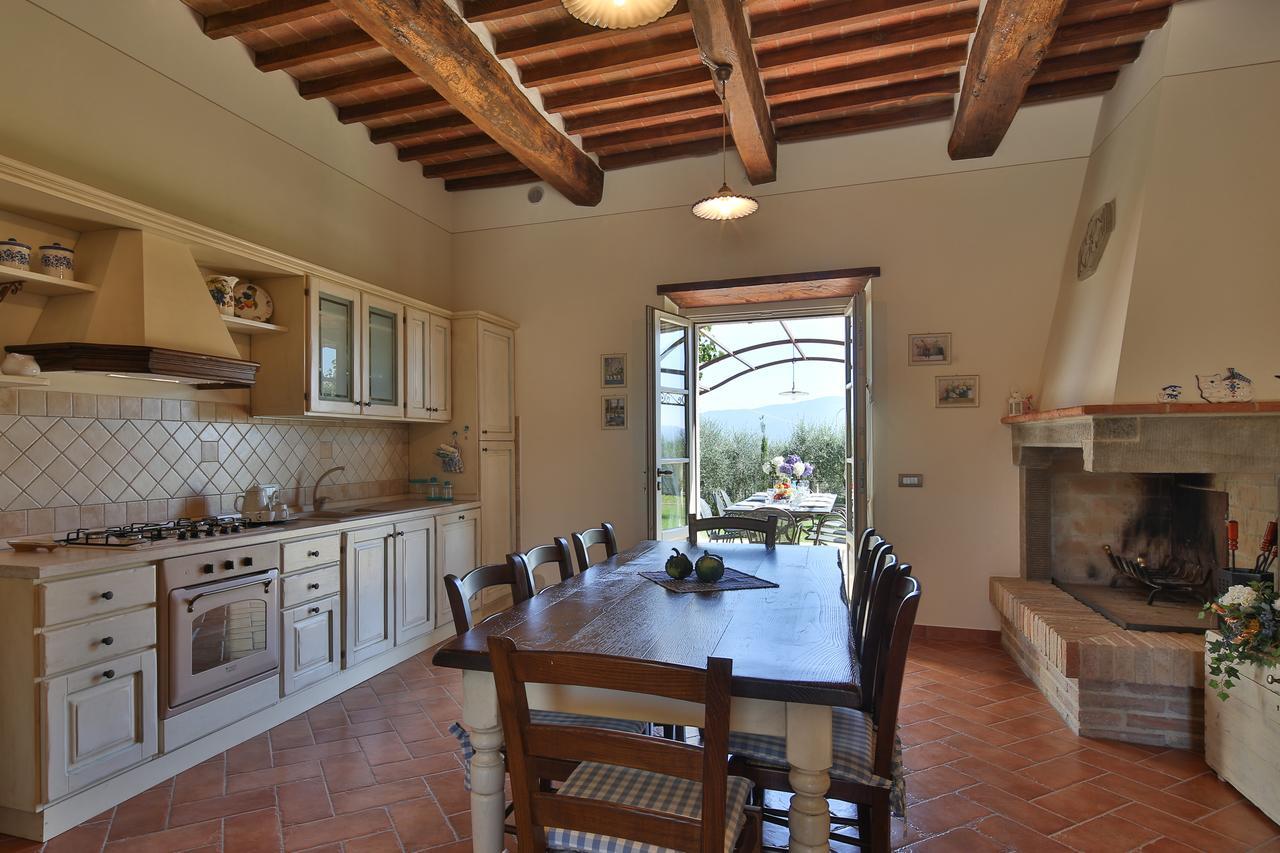 Villa Il Giardino Di Diana Cortona Bagian luar foto